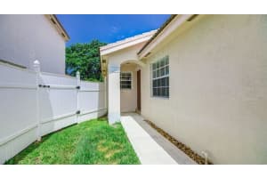 7032 Chesapeake Cir, Boynton Beach, FL 33436, Sold 08/12/22