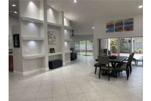 10700 NW 5th St, Plantation, FL 33324, Sold 06/14/22