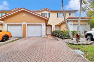 7903 Tuscany Dr, Tamarac, FL 33321, Sold 09/15/22