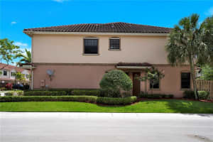 5996 NW 56th Pl, Tamarac, FL 33319, Sold 06/16/22