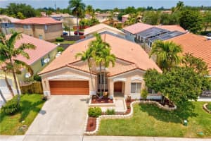 1748 SW 108th Way, Davie, FL 33324, Sold 06/10/22