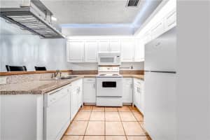 1829 Racquet Ct, North Lauderdale, FL 33068, Sold 07/13/22