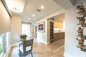 5230 NE 32nd Ave, Fort Lauderdale, FL 33308, Sold 07/26/22