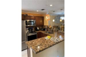 10043 Boynton Pl Cir, Boynton Beach, FL 33437, Sold 06/28/22