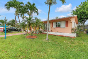 MLS# F10329944, Tamarac, Florida 33319