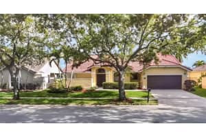 10970 NW 18th Dr, Plantation, FL 33322, Sold 06/07/22