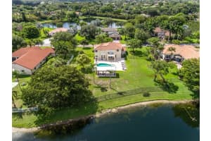 14001 Carlton Dr, Davie, FL 33330, Sold 06/24/22