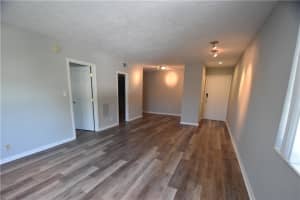 659 W Oakland Park Blvd, Wilton Manors, FL 33311, Sold 10/28/22