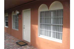 1405 Miami Rd APT 5, Fort Lauderdale, FL 33316, Sold 07/15/22