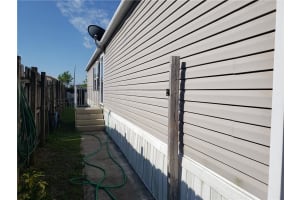 21550 NW 3rd Pl, Pembroke Pines, FL 33029, Sold 07/25/22