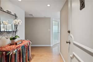 2500 E Las Olas Blvd APT 409, Fort Lauderdale, FL 33301, Sold 08/29/22