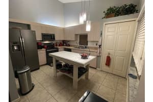 137 Par Dr #137, Royal Palm Beach, FL 33411, Sold 06/30/22