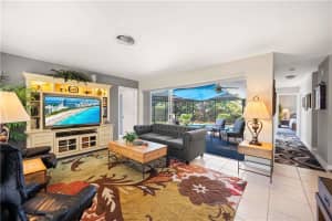 2020 NW 32nd Ct, Oakland Park, FL 33309, Sold 07/11/22