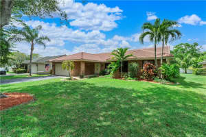 10045 NW 54th Pl, Coral Springs, FL 33076, Sold 07/14/22