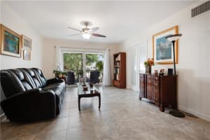 6329 Bay Club Dr, Fort Lauderdale, FL 33308, Sold 09/21/22