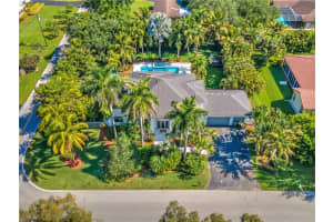 11581 Tara Dr, Plantation, FL 33325, Sold 08/03/22