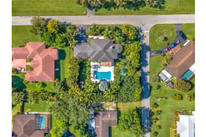 11581 Tara Dr, Plantation, FL 33325, Sold 08/03/22