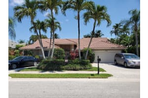 10071 NW 7th St, Plantation, FL 33324, Sold 09/09/22