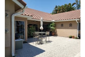 10071 NW 7th St, Plantation, FL 33324, Sold 09/09/22