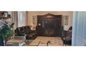 5607 Loblolly Ln, Lake Worth, FL 33463, Sold 08/30/22