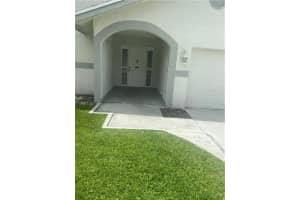 10206 NW 71st Pl, Tamarac, FL 33321, Sold 09/02/22
