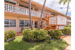 815 SW 10th Terrace #3v, Hallandale Beach, FL 33009, Sold 06/17/22