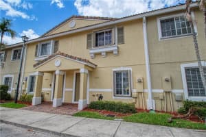 9271 Chambers St, Tamarac, FL 33321, Sold 06/22/22