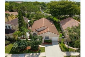 1465 Harbour Side Dr, Weston, FL 33326, Sold 06/20/22