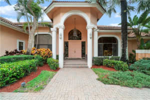 2975 Meadow Ln, Weston, FL 33331, Sold 06/27/22