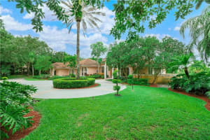 2975 Meadow Ln, Weston, FL 33331, Sold 06/27/22