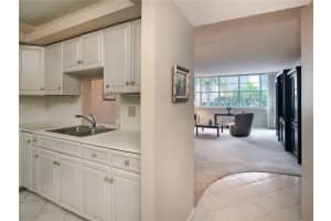 1170 N Federal Hwy APT 207, Fort Lauderdale, FL 33304, Sold 06/08/22