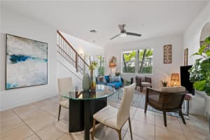 460 NE 35th Ct   5, Oakland Park, FL 33334 Sold 11/10/22