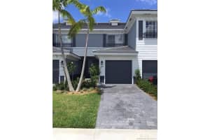 3490 NW 13th St, Lauderhill, FL 33311, Sold 07/08/22
