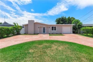 6616 Coconut Dr, Miramar, FL 33023, Sold 06/30/22