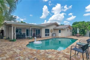 847 W Plantation Cir, Plantation, FL 33324, Sold 07/27/22