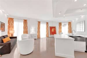 2631 NE 14th Ave APT 209, Oakland Park, FL 33334, Sold 07/28/22