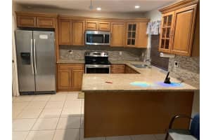 5811 NW 56th Pl, Tamarac, FL 33319, Sold 06/30/22