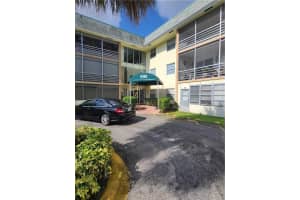 5190 E Sabal Palm Blvd APT 319, Tamarac, FL 33319, Sold 08/30/22