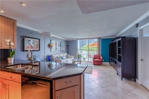 3015 N Ocean Blvd #2p, Fort Lauderdale, FL 33308, Sold 07/08/22