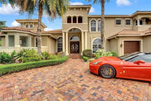 12535 Stoneway Ct, Davie, FL 33330, Sold 08/02/22