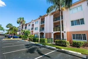 2015 SE 10th Ave APT 111, Fort Lauderdale, FL 33316, Sold 06/28/22