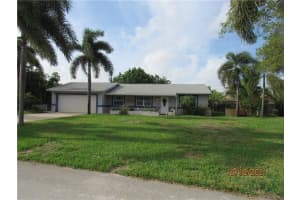 636 Linnet Cir, Delray Beach, FL 33444, Sold 12/14/22