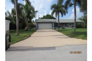 636 Linnet Cir, Delray Beach, FL 33444, Sold 12/14/22