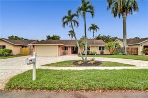 2741 SW 86th Way, Davie, FL 33328, Sold 07/06/22