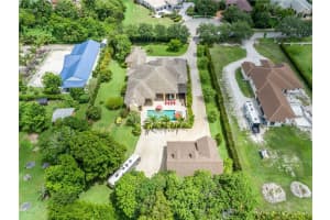 13740 Pine Meadow Ct, Davie, FL 33325, Sold 06/24/22