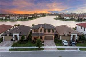 8725 E Baypoint Cir, Parkland, FL 33076, Sold 07/25/22