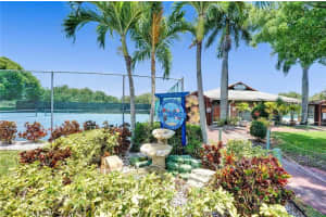 5 Crossings Cir, Boynton Beach, FL 33435, Sold 07/26/22