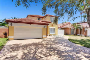 8365 NW 197th Terrace, Hialeah, FL 33015, Sold 07/18/22