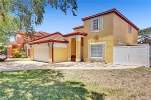 8365 NW 197th Terrace, Hialeah, FL 33015, Sold 07/18/22
