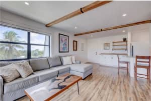 2970 NE 16th Ave # 416, Oakland Park, FL 33334, Sold 06/10/22